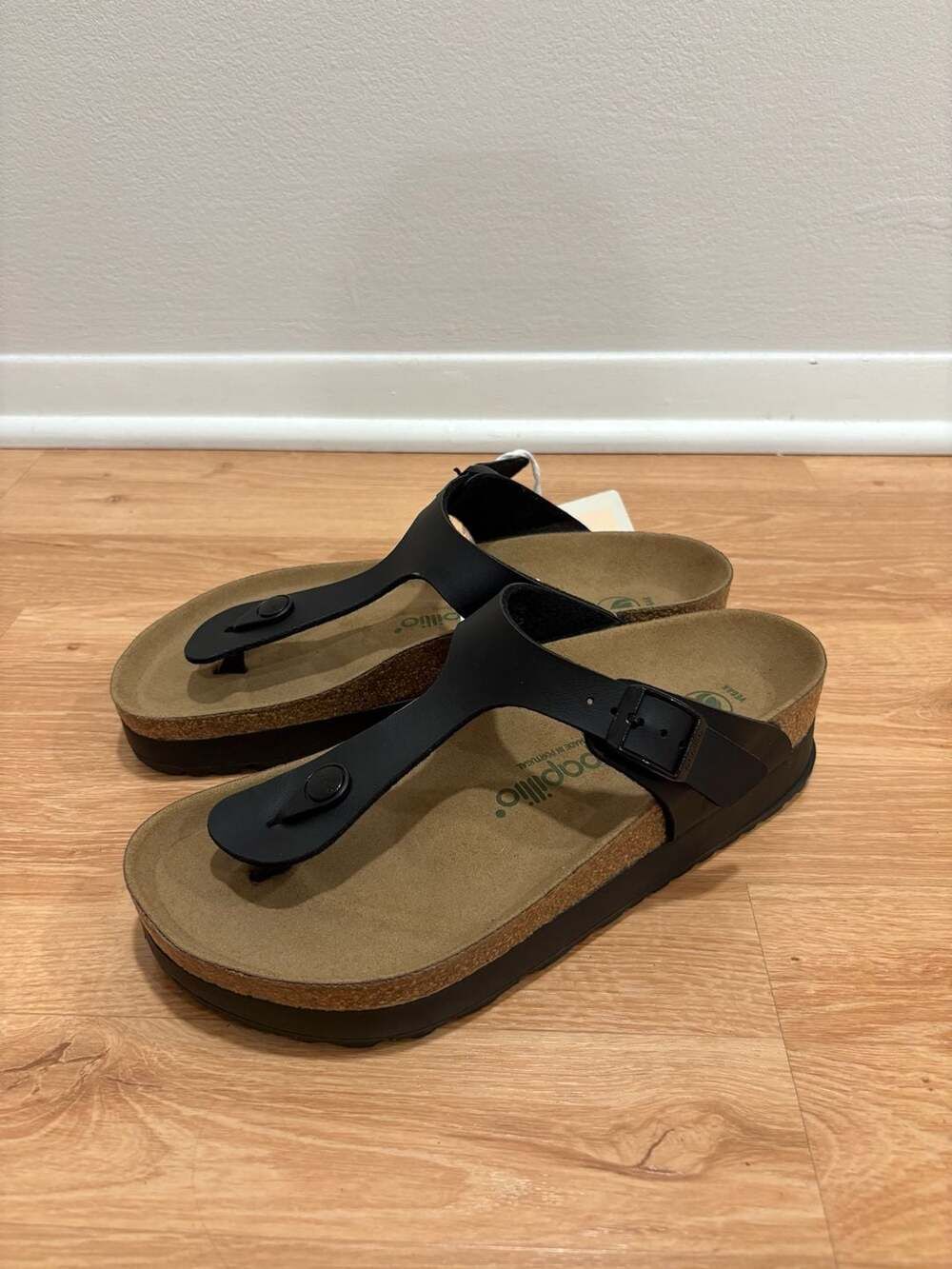 Papillio by Birkenstock Gizeh Platform Vegan Black Sandals Size 39
